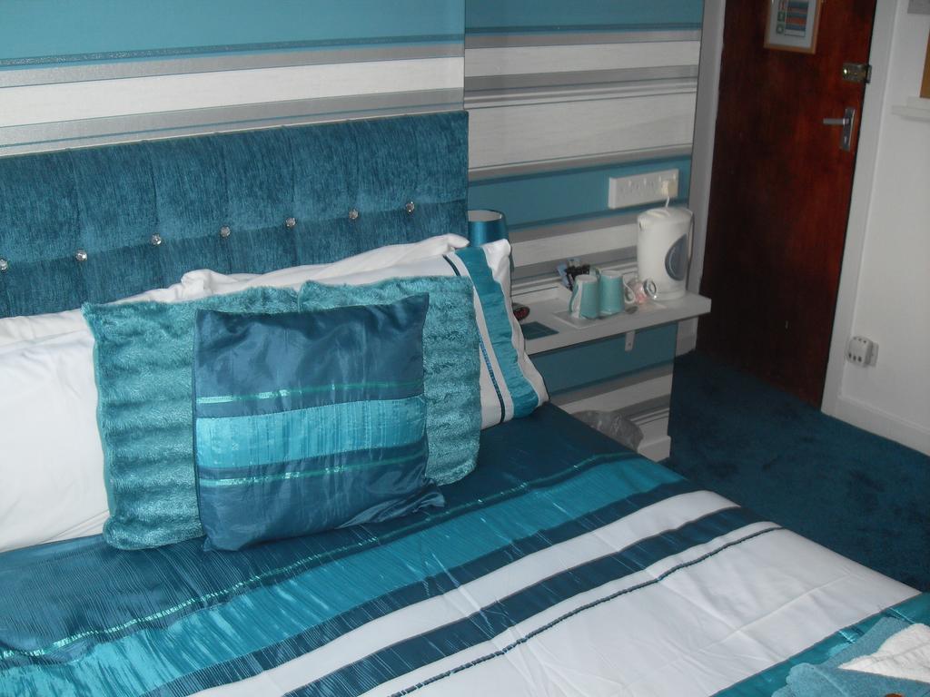 Beeches Hotel Блэкпул Номер фото